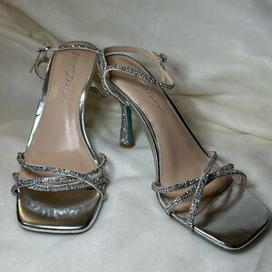 Betsy Johnson heels. Silver, rhinestone size 8. Lightly worn.